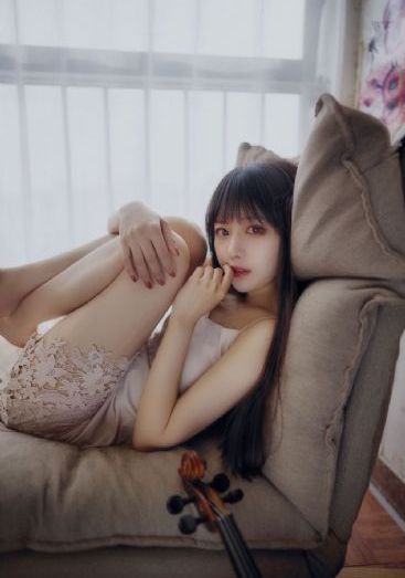 漂亮的保母