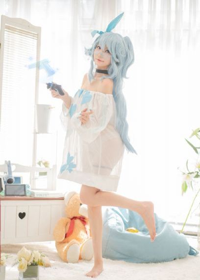 红天鹅