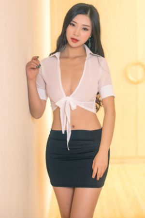 伯爵夫人三个女儿