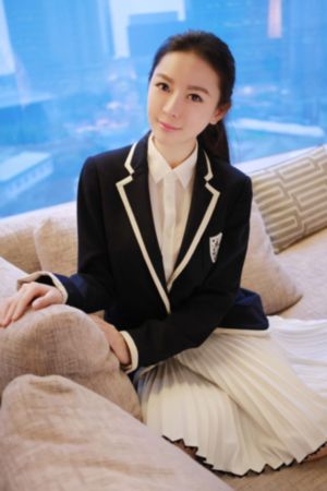 年轻的亚当