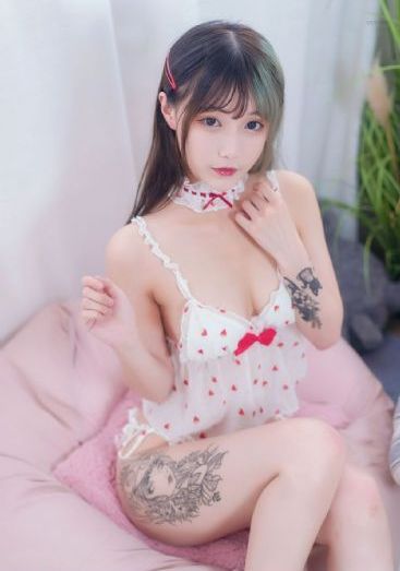 美丽的他